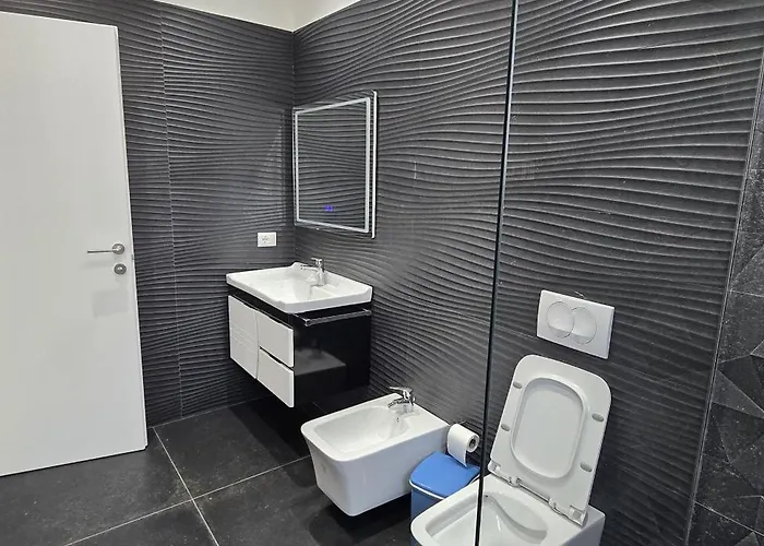 Otel Flamingo 1 Avlonya
